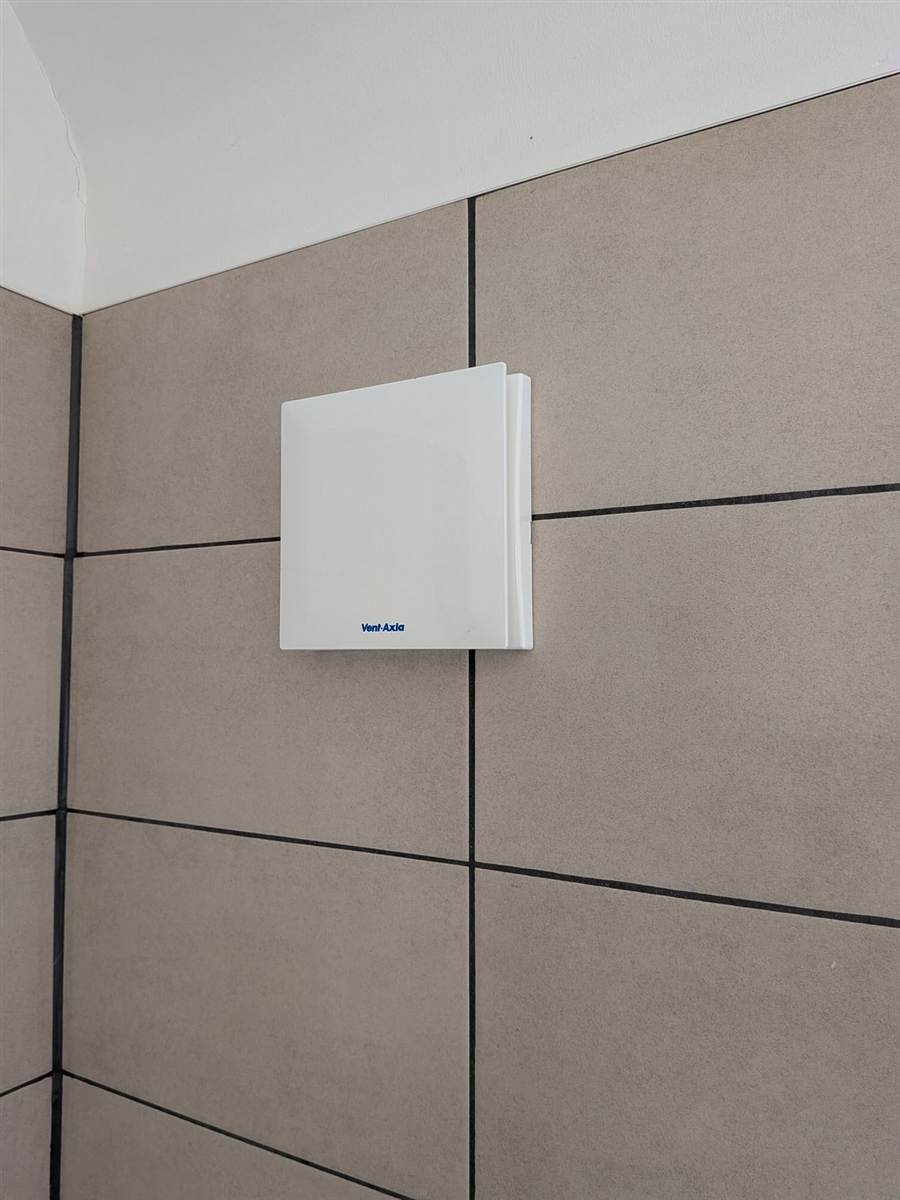 Like-for-like bathroom extractor fan fitted and tested